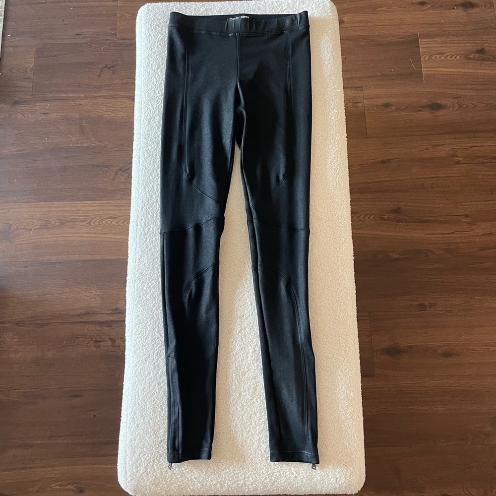 David Lerner Faux Leather Biker Leggings with Ankle Zip  - Women’s Size S - Picture 4 of 13